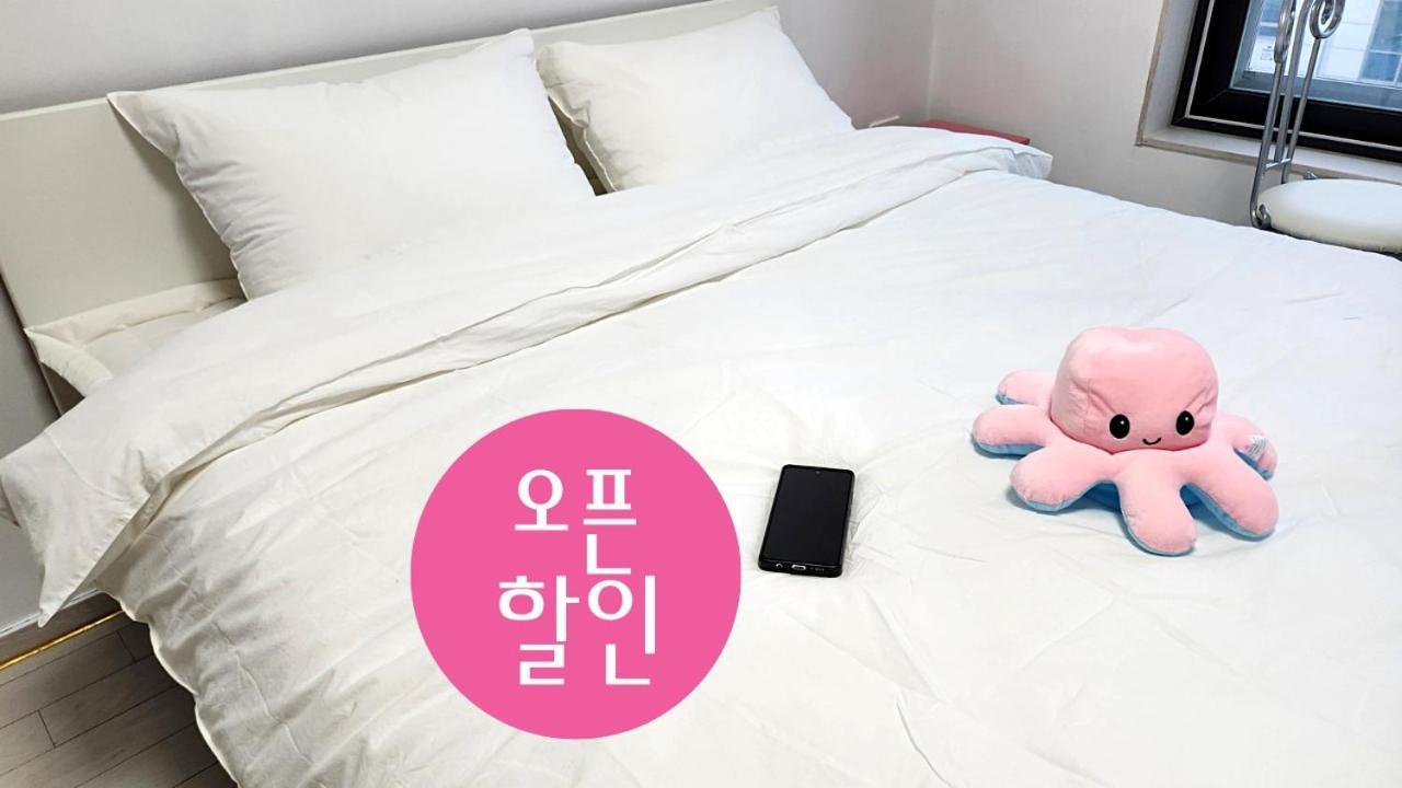 For House Apartment *